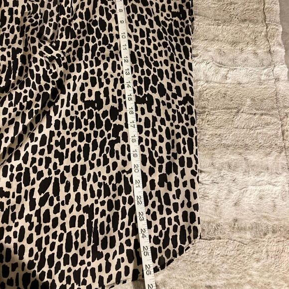 : : CYNTHIA STEEFE Cheetah Print Sleeveless Blouse : : - Picture 10 of 12